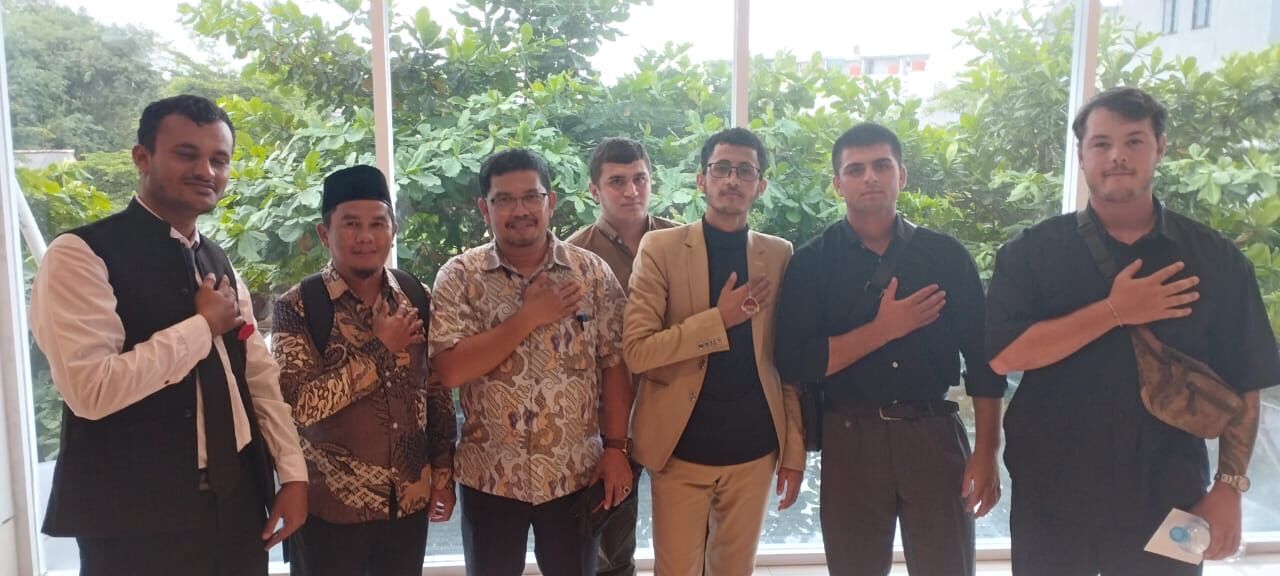 DAMPINGI PESERTA LIMA NEGARA, DOSEN PBA IAIN SAS BANGKA BELITUNG TERPILIH MENJADI TUTOR BAGI PENUTUR ASING