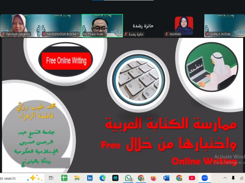 Presentasi Makalah dengan Judul :Free Online Writing ممارسة الكتابة العربية واختبارها من خلال موقع 