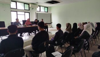 Pantau Progres Tugas Akhir Mahasiswa, Prodi Pendidikan Bahasa Arab Menggelar Pertemuan Dengan Para Mahasiswa Untuk Menghasilkan Karya Ilmiah Bermutu